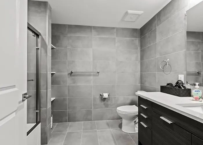 Modern Luxury In Near Downtown & Osu Apartment